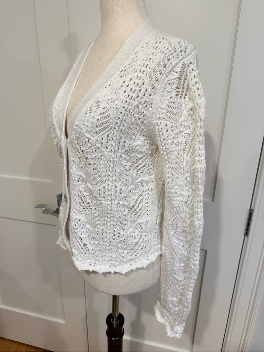 Vince White Open-Knit V-Neck Button Cardigan - Picture 4 of 11